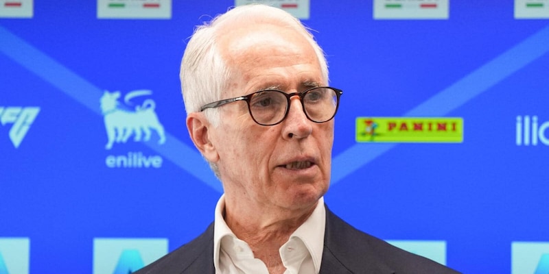 Malagò sulla candidatura in Figc: "Ci stiamo preparando, uno si fa trovare pronto...". Poi la replica a Binaghi 2 Malagò sulla candidatura in Figc: "Ci stiamo preparando, uno si fa trovare pronto...". Poi la replica a Binaghi