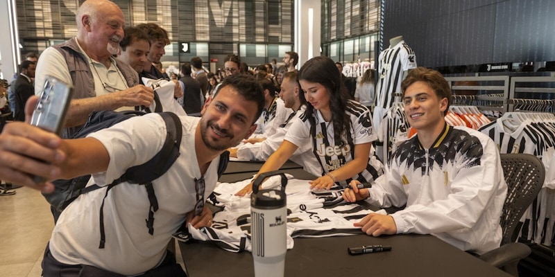 "Vogliamo il secondo posto", la carica di Yildiz e la confessione sulla pressione dei tifosi Juve 2 "Vogliamo il secondo posto", la carica di Yildiz e la confessione sulla pressione dei tifosi Juve
