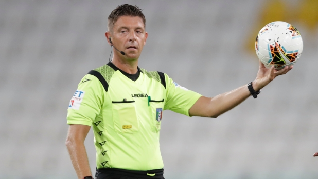 Sale Var, bussate, gelosie e fischi sgraditi: tutto quello che non sapete del caso arbitri