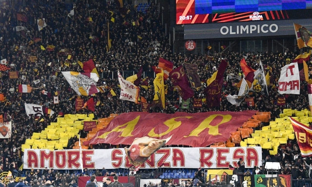 Caos derby, la Roma sostiene la protesta della Curva Sud: "Comprendiamo il legittimo disappunto"