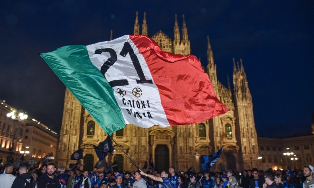 Inter, che festa! 400mila persone in delirio da San Siro fino al Duomo