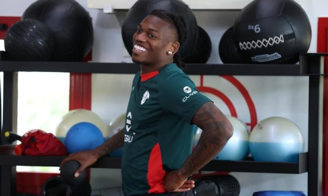 Leao shock? Stupiscono i modi più che la sostanza. E per il Milan resta un asset da non svendere 2 Leao shock? Stupiscono i modi più che la sostanza. E per il Milan resta un asset da non svendere