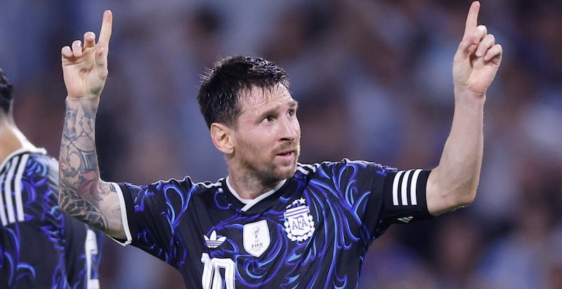 Messi entra e segna, Argentina ok nell'ultimo test prima del Mondiale: 3-0 all'Islanda 4 Messi entra e segna, Argentina ok nell'ultimo test prima del Mondiale: 3-0 all'Islanda