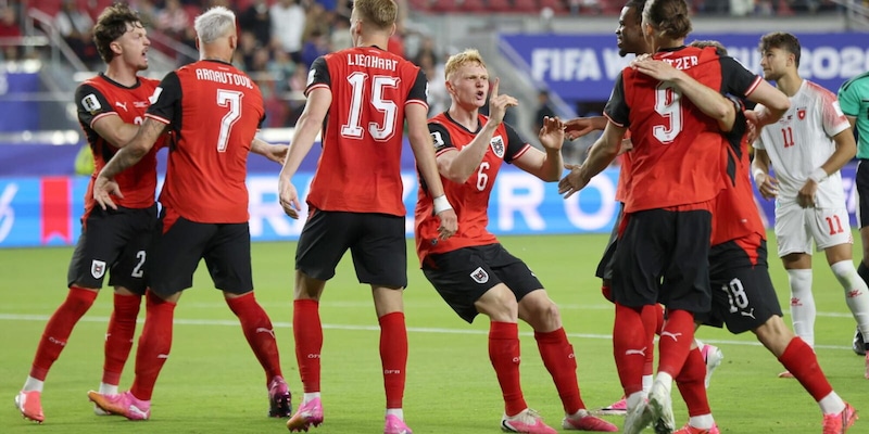 L'Austria soffre ma il debutto è ok: battuta 3-1 la Giordania 2 L'Austria soffre ma il debutto è ok: battuta 3-1 la Giordania