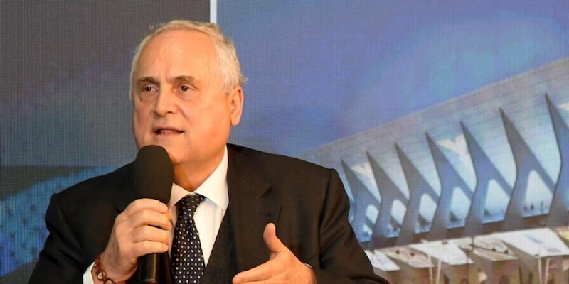 Lazio, smentite le voci di cessione del club: "Non esiste nessuna trattativa in corso" 2 Lazio, smentite le voci di cessione del club: "Non esiste nessuna trattativa in corso"