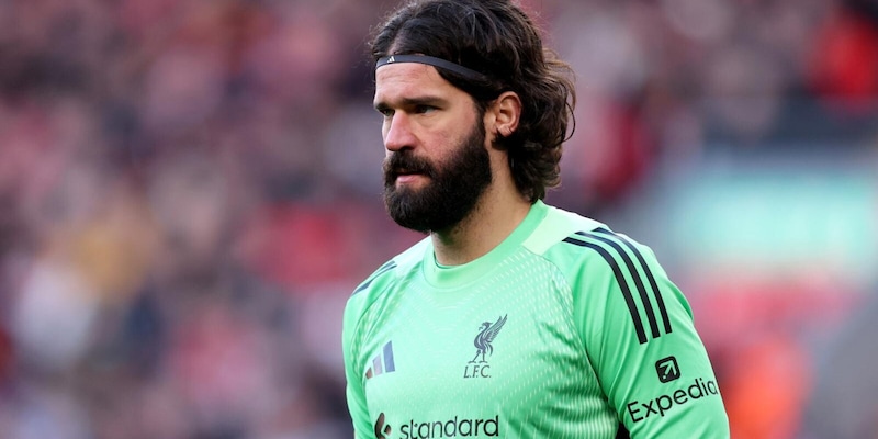 Svolta Alisson, può riaprirsi la pista Juve! Iraola può cambiare le gerarchie al Liverpool. Le alternative restano tre 4 Svolta Alisson, può riaprirsi la pista Juve! Iraola può cambiare le gerarchie al Liverpool. Le alternative restano tre