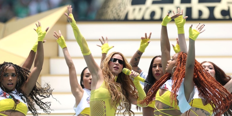 Shakira ha usato una sosia ai Mondiali 2026? Il mistero alla cerimonia d'apertura scatena i social 3 Shakira ha usato una sosia ai Mondiali 2026? Il mistero alla cerimonia d'apertura scatena i social