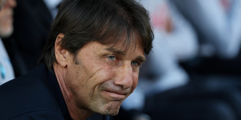 Napoli, ora &egrave; ufficiale: risolto il contratto di Conte