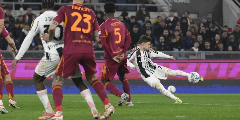 Serie A, il gol di Concei&ccedil;ao in Roma-Juve premiato come il pi&ugrave; bello della stagione