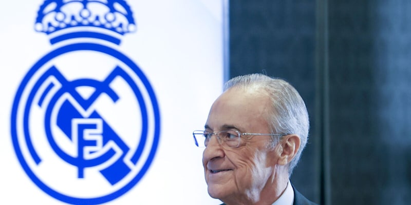 "Sistema arbitrale influenzato", il Real non si ferma: esposto all'Uefa sul caso Negreira 3 "Sistema arbitrale influenzato", il Real non si ferma: esposto all'Uefa sul caso Negreira