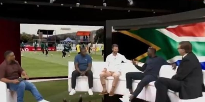 Lo avete riconosciuto? Meteora Juve, ora parla di calcio africano in diretta tv 2 Lo avete riconosciuto? Meteora Juve, ora parla di calcio africano in diretta tv