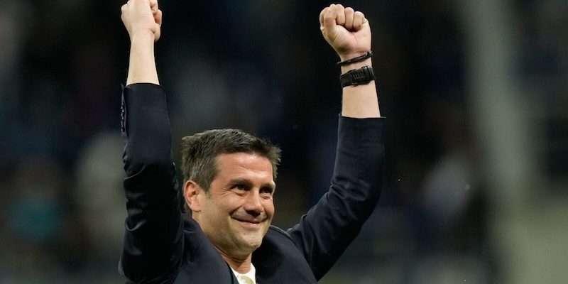 Chivu rinnova con l&rsquo;Inter fino al 2028: &egrave; ufficiale il prolungamento. I dettagli del contratto