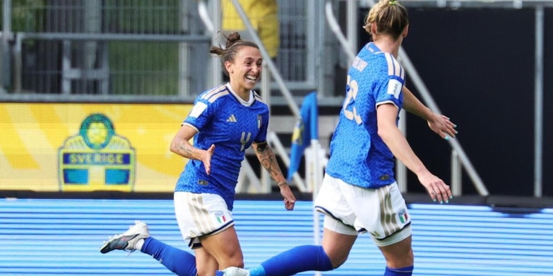 Italia Femminile, il pari con la Svezia vale il pass per i playoff Mondiali 2 Italia Femminile, il pari con la Svezia vale il pass per i playoff Mondiali
