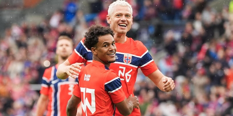 Amichevoli pre-Mondiali: Turchia, Montella vince anche senza Yildiz. Norvegia trascinata da Nusa 4 Amichevoli pre-Mondiali: Turchia, Montella vince anche senza Yildiz. Norvegia trascinata da Nusa