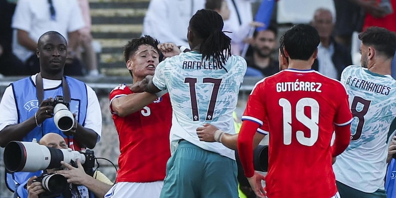 Amichevoli pre-Mondiali: follia Leao in Portogallo-Cile, Galles ko in Romania&nbsp;