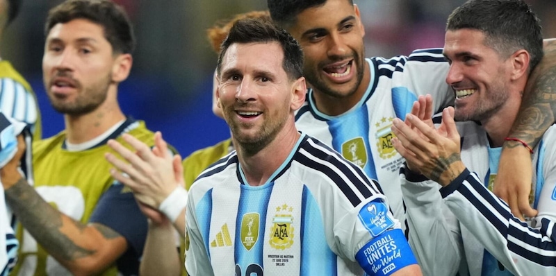 Messi fa l'umile: "Record? Troppo stanco per pensare". E Klose gli fa i complimenti...