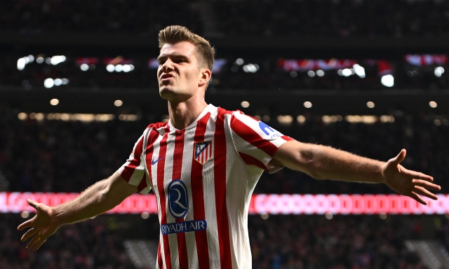 Sorloth spinge: vuole la Juve prima del Mondiale. Ma Nico Gonzalez prende tempo con l'Atletico
