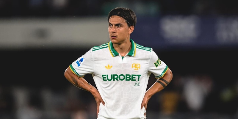 Dybala prende tempo: è stizzito con la Roma, ma vuole restare 4 Dybala prende tempo: è stizzito con la Roma, ma vuole restare