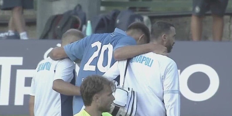 Distorsione alla caviglia per Lucca: come sta e cosa &egrave; successo contro l'Arezzo