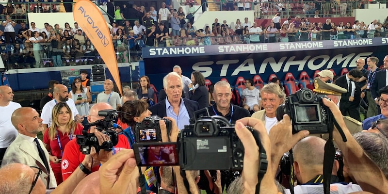Mancini con Malag&ograve; alla Partita del Cuore: &ldquo;Io ct? Dovete chiederlo a lui&rdquo;