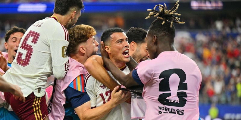 Spagna in finale ai Mondiali: delusione tremenda per la Francia, sconfitta meritata 2 Spagna in finale ai Mondiali: delusione tremenda per la Francia, sconfitta meritata
