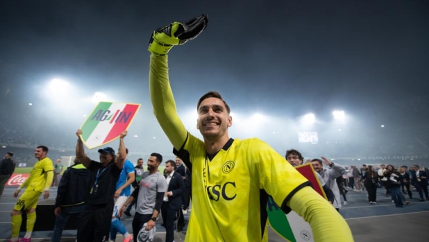 Napoli, Meret: "Se c'è fiducia l'avventura continua! Differenze Conte-Allegri? Presto per parlarne" 4 Napoli, Meret: "Se c'è fiducia l'avventura continua! Differenze Conte-Allegri? Presto per parlarne"