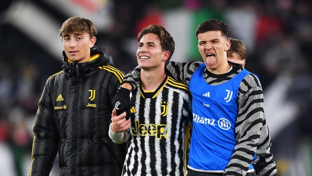 Whatsapp e l'infortunio, dentro l'amicizia tra Yildiz e Muharemovic. E ora possono ritrovarsi alla Juve 2 Whatsapp e l'infortunio, dentro l'amicizia tra Yildiz e Muharemovic. E ora possono ritrovarsi alla Juve