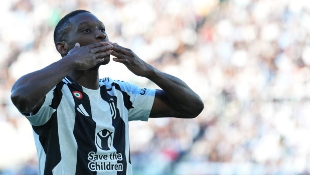 Otto anni fa arrivava CR7, oggi non riesce a prendere nemmeno Kolo Muani: Juve che è successo?