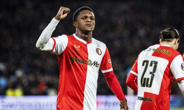 Roma scatenata, offerta al Feyenoord per Givairo Read. E se Soulé va al Milan...