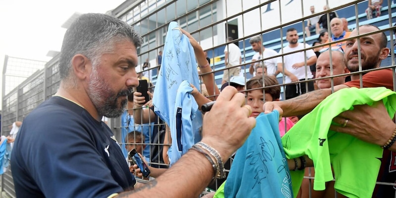Lazio, mille tifosi a Formello per la squadra 1 Lazio, mille tifosi a Formello per la squadra