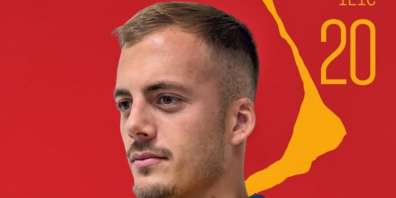 Ilic rinnova con il Torino e va in prestito al Lecce: ora è ufficiale 4 Ilic rinnova con il Torino e va in prestito al Lecce: ora è ufficiale