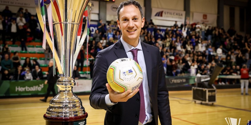 Serie A KINTO 2026/27 a 14 squadre. Tutti gli organici. Castiglia: "La riforma ha raggiunto il suo obiettivo" 3 Serie A KINTO 2026/27 a 14 squadre. Tutti gli organici. Castiglia: "La riforma ha raggiunto il suo obiettivo"