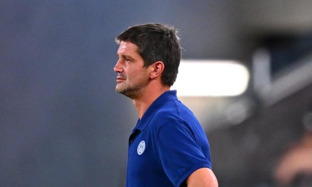 L'Inter è già avanti: colpi senza fretta, intesa per vincere tra Chivu e il club