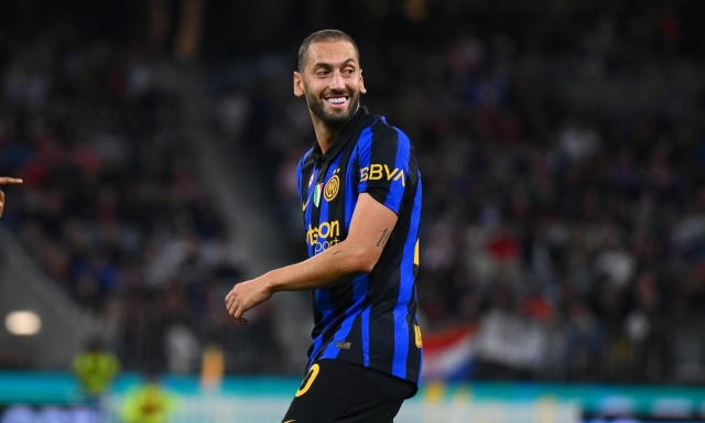 Calhanoglu: "Inter, aspetto la chiamata per il rinnovo. Io, il trapianto di capelli, la moto"