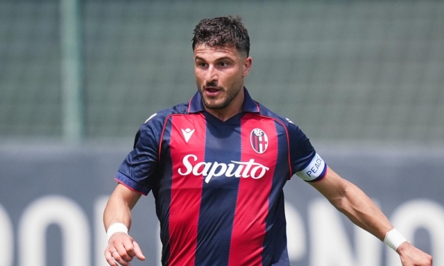Bologna, la partita di Orsolini dura 20': sostituito per un problema muscolare