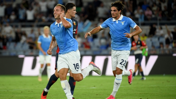 LIVE Al 45' Lazio-Genoa 1-0: decide il gol di Frattesi. Palo esterno di Tavares