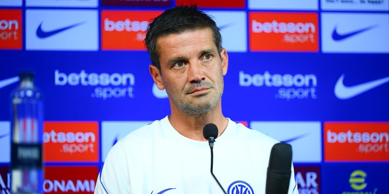 Chivu: "Due ko in tre partite? Ho imparato la lezione. Allegri è un vincente, ma non giocano gli allenatori" 2 Chivu: "Due ko in tre partite? Ho imparato la lezione. Allegri è un vincente, ma non giocano gli allenatori"