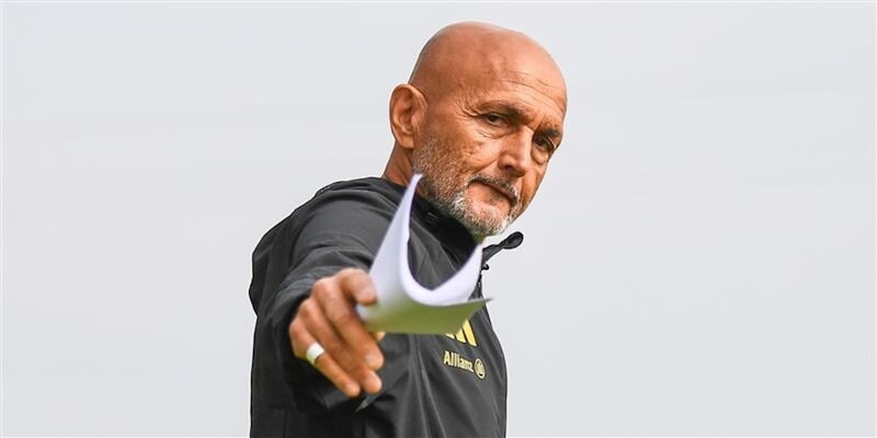 Lista Europa League Juve, chi resta fuori e perché: segnali chiari da Spalletti. Yildiz assente, ma... 13 Lista Europa League Juve, chi resta fuori e perché: segnali chiari da Spalletti. Yildiz assente, ma...