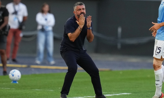 Gattuso: "Il calcio senza tifosi fa c..., meglio portare il cane a passeggio"